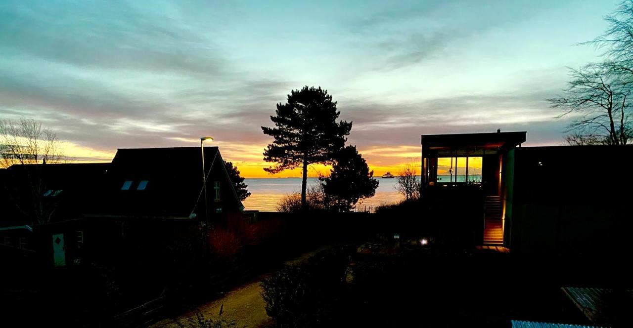 Feriehus Med Havudsigt Spodsbjerg Exterior foto
