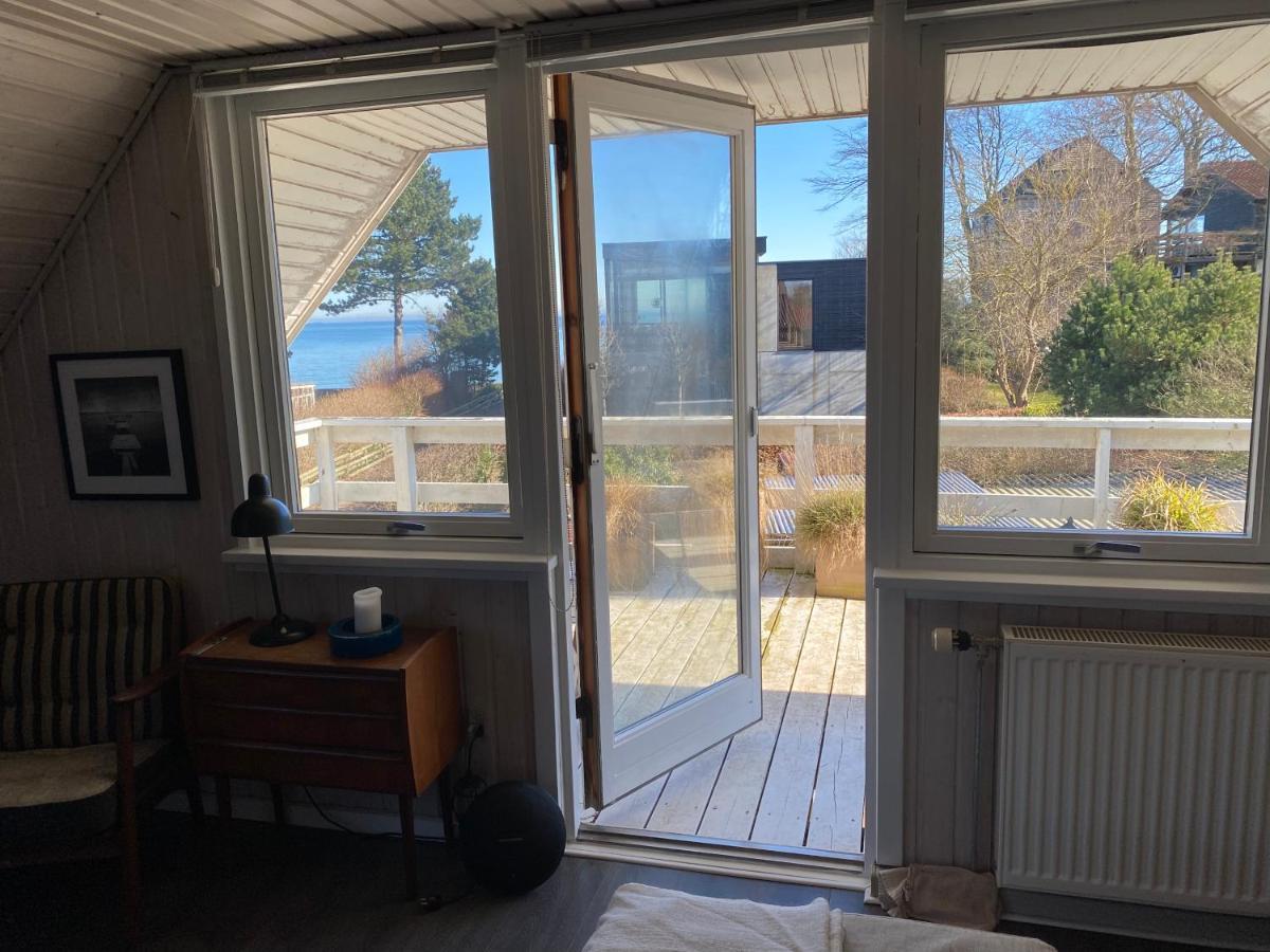 Feriehus Med Havudsigt Spodsbjerg Exterior foto