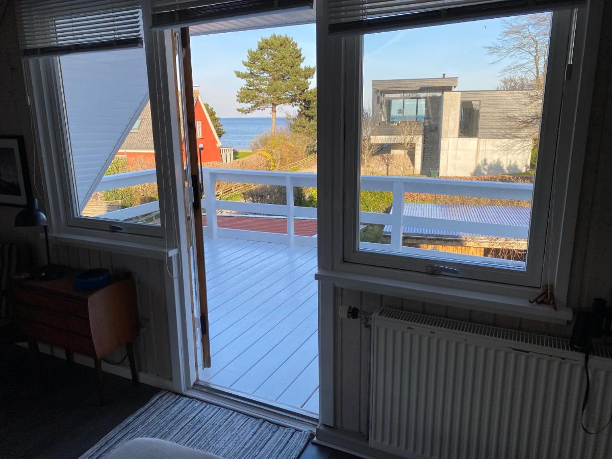 Feriehus Med Havudsigt Spodsbjerg Exterior foto